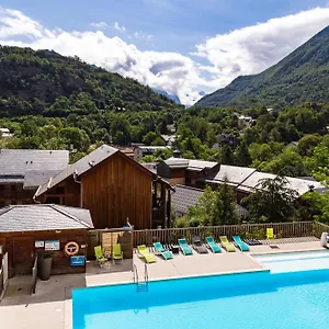 Domaine de la Vallée d'Ax Apartahotel